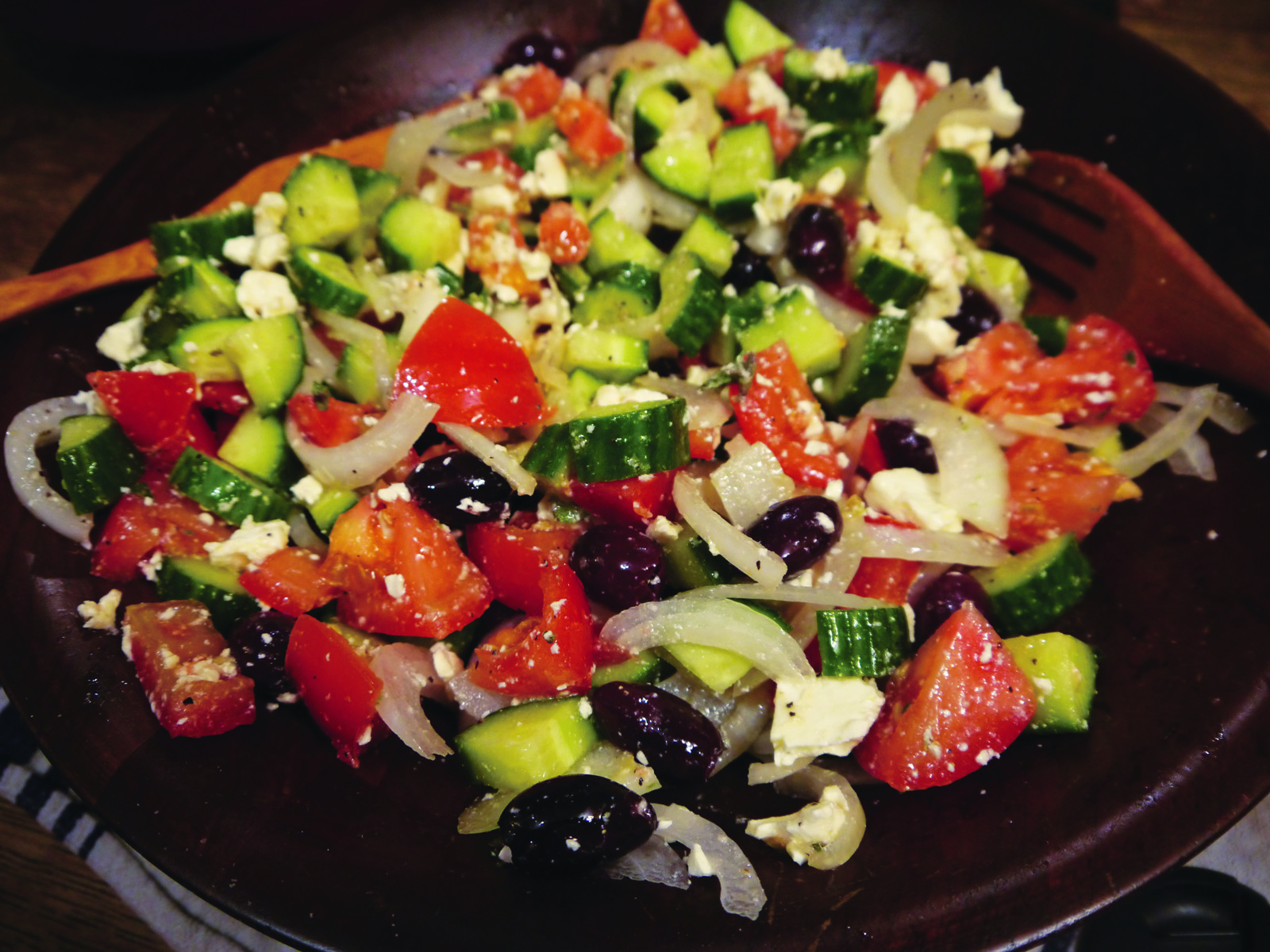 Mediterranean Cucumber and Tomato Salad Recipe - Grit